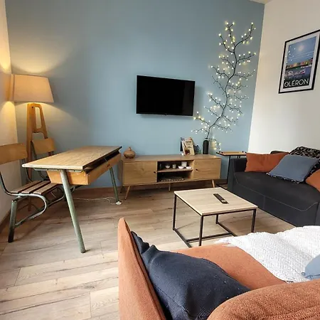 Maison Elegante Entre Re Et Marais