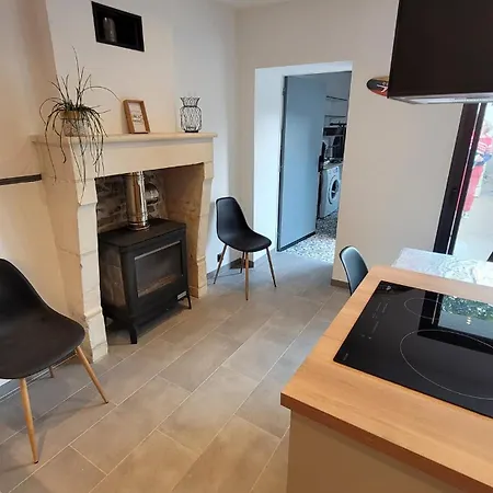 Дом отдыха Maison Elegante Entre Re Et Marais Маран