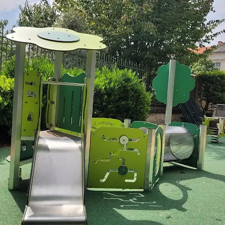 Maison Elegante Entre Re Et Marais Маран